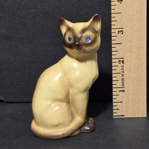 Vintage Japan MCM Siamese Cat Salt Shaker Blue Rhinestone Eyes - Picture 8 of 9